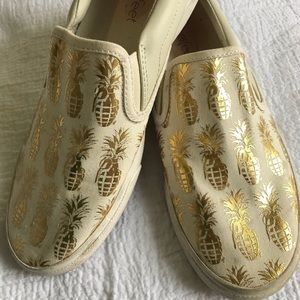 Women’s Bucketfeet Pineapple Print Canvas Slip-On